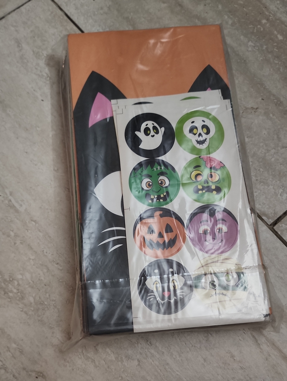 Kids Halloween Cat Costume Set with Sticker Faces - Black and Orange